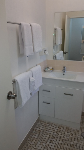 Bedroom 5, Hideaway Motor Inn Armidale, Armidale Dumaresq