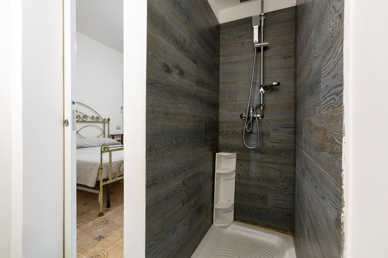 Bathroom 5, 3137 Villetta Velia by Barbarhouse, Lecce