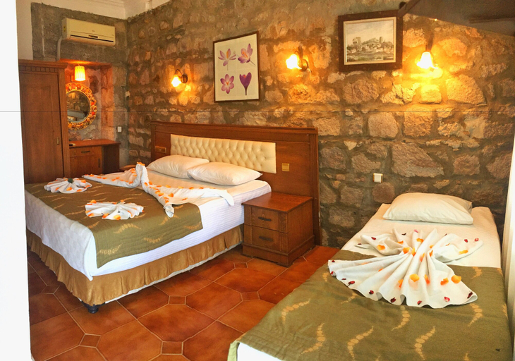 Bedroom 3, Aristo Pension, Ayvacık