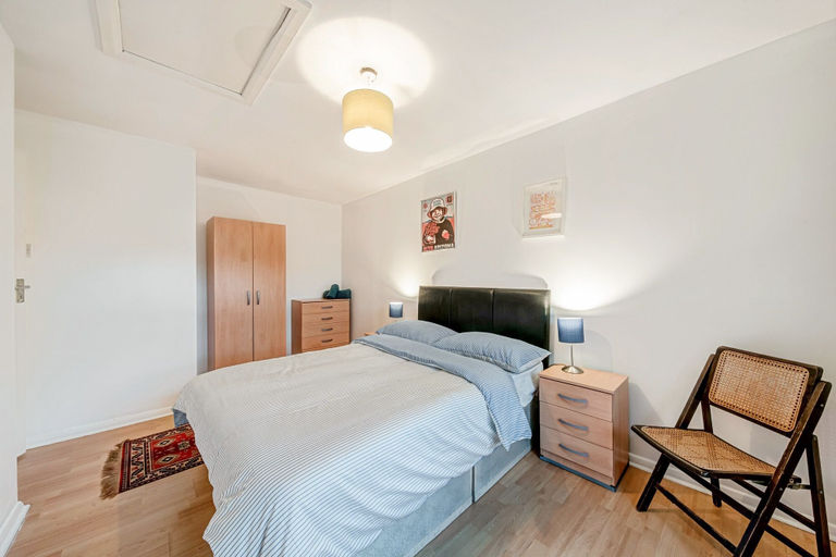 Bedroom 3, Heath Road, London