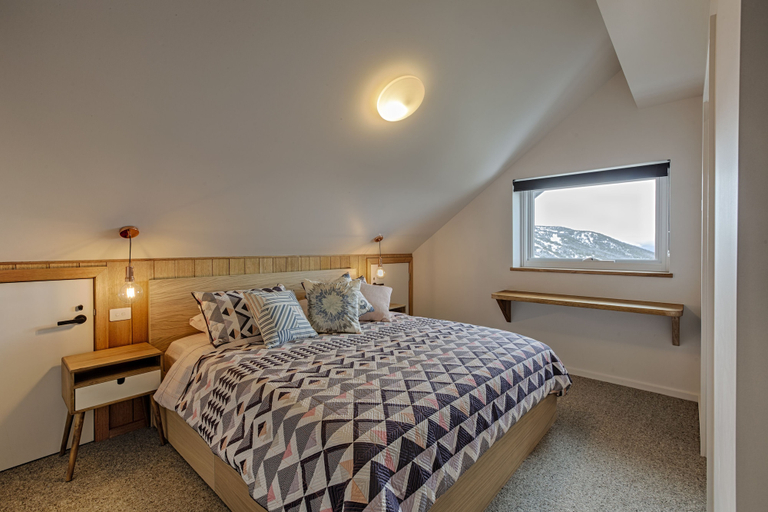 Bedroom 3, Le Chalets, Falls Creek Alpine Resort