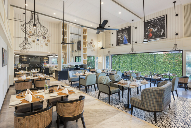 Food & Drinks 4, The Residency Towers Puducherry, Viluppuram