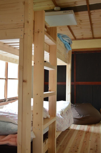 Bedroom 2, Satoyama Guest house COUTURE - Hostel, Ayabe