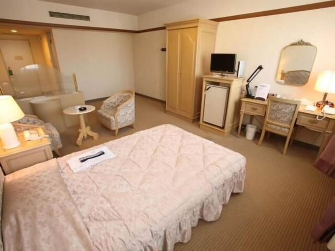 Bedroom 3, Nogami President Hotel, Iizuka