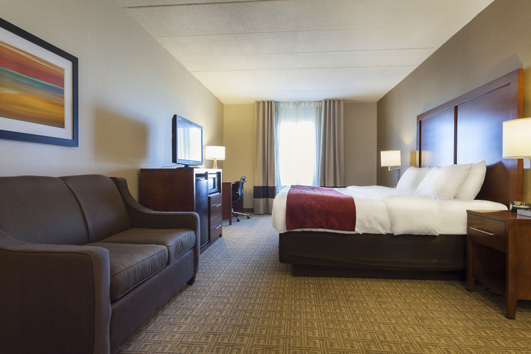 Bedroom 4, Comfort Suites Richmond, Madison