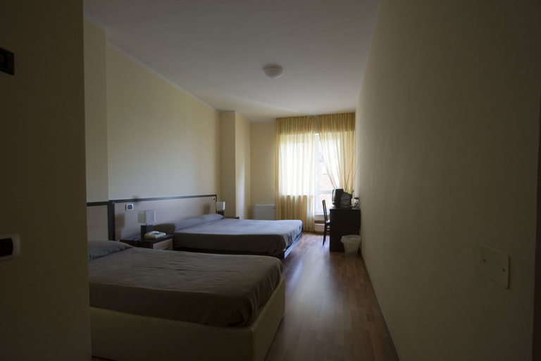 Bedroom 4, Hotel La Fonte, Ancona