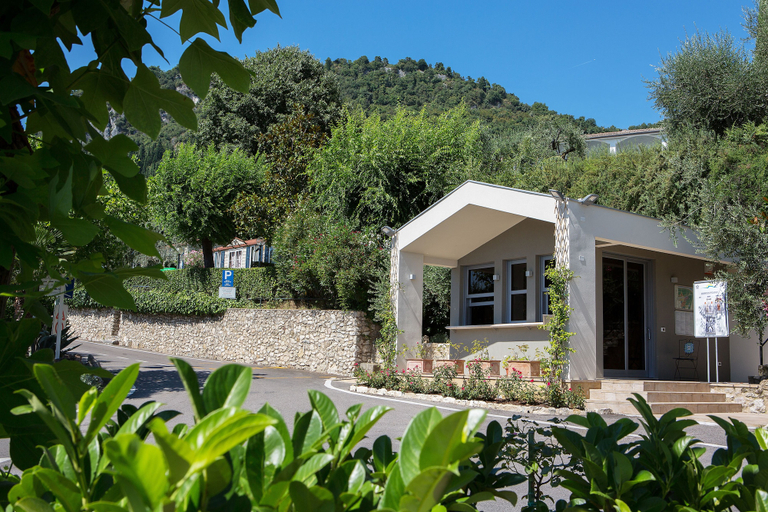 Exterior & Views 2, La Rocca Camping Village, Verona