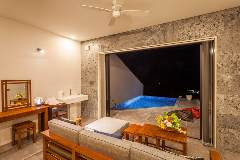 Bedroom 3, Hanalee Villa Kouri, Nakijin