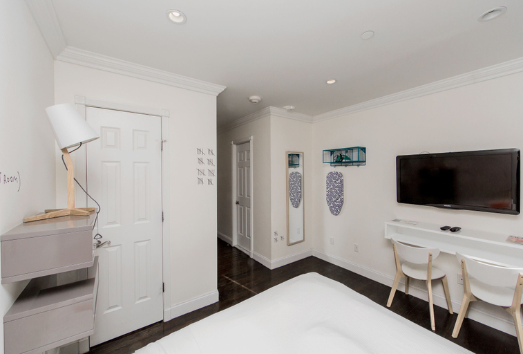 Bedroom 2, East Village Hotel, New York