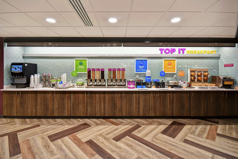 Food & Drinks 5, Tru by Hilton Fort Wayne, IN, Allen