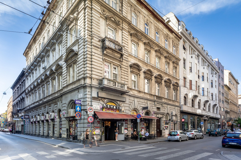 Exterior & Views 2, Huge Apartment in the city center, Budapesti