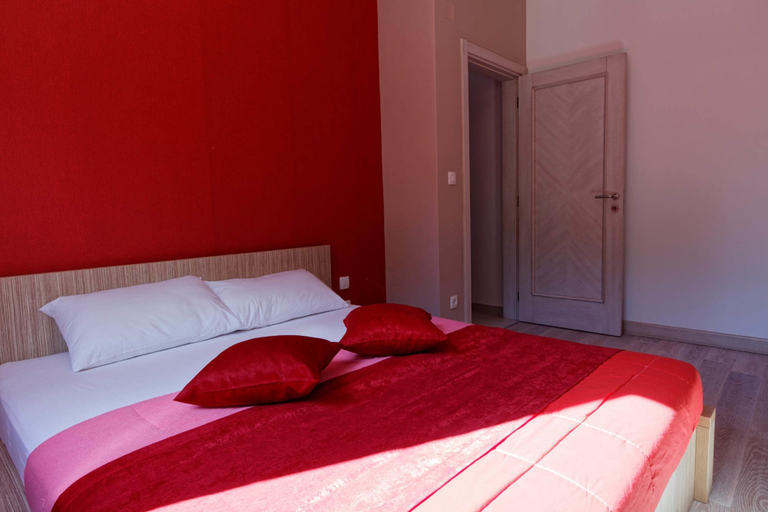 Bedroom 4, Jelena Vile & Apartments