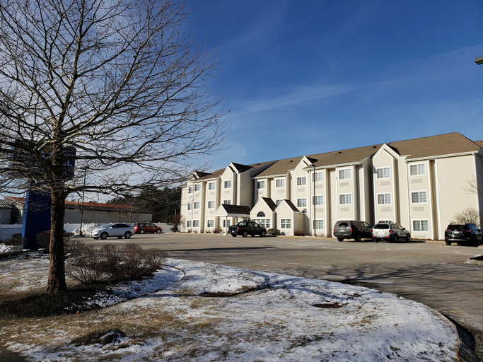 Exterior & Views 2, Microtel Inn & Suites by Wyndham Dover, Strafford