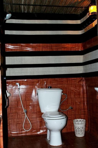 Bathroom 4, Al Reem Desert Camp, Al Qabil