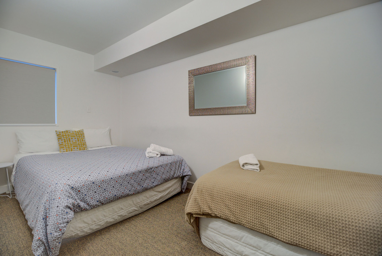 Bedroom 3, Lakefront Apartments, Queenstown-Lakes