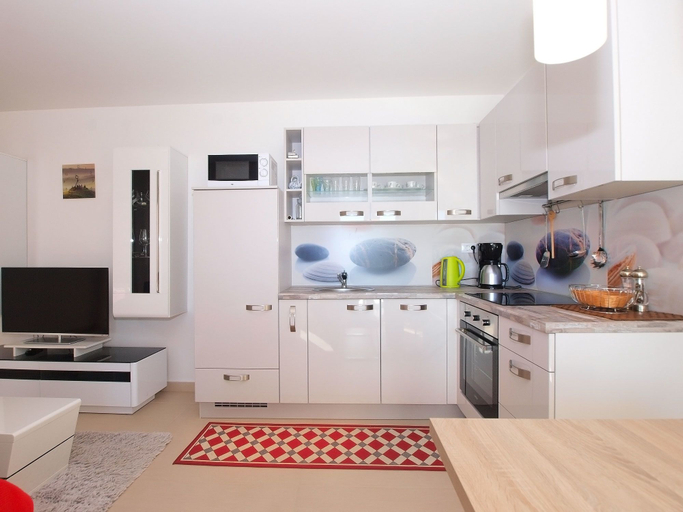 Others 4, Apartment 1507, Fažana
