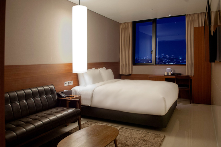 Bedroom 3, Top Cloud Hotel Cheonan, Cheonan