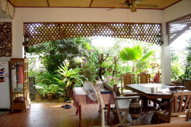 Food & Drinks 4, Golden Teak Home Resort, Saraphi