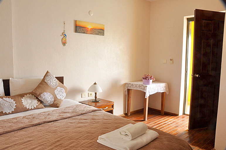 Bedroom 4, Yasu Tenedos, Bozcaada