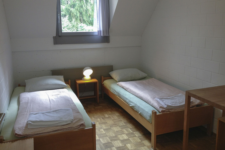 Bedroom 16