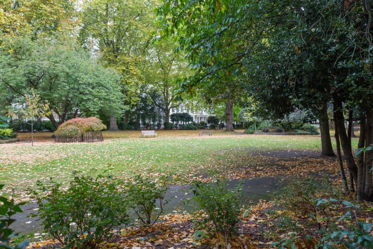 Others 5, Elegant 3 Bedroom Home Located in South Kensington, London