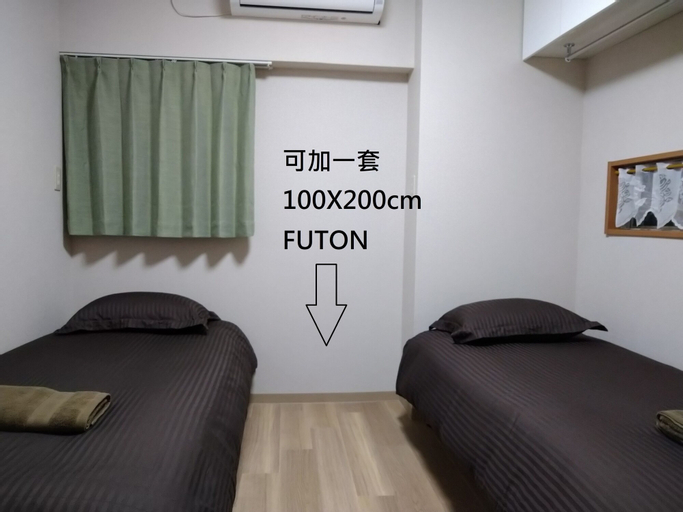 Bedroom 3, Issyuku Higashiueno Hotel, Taitō
