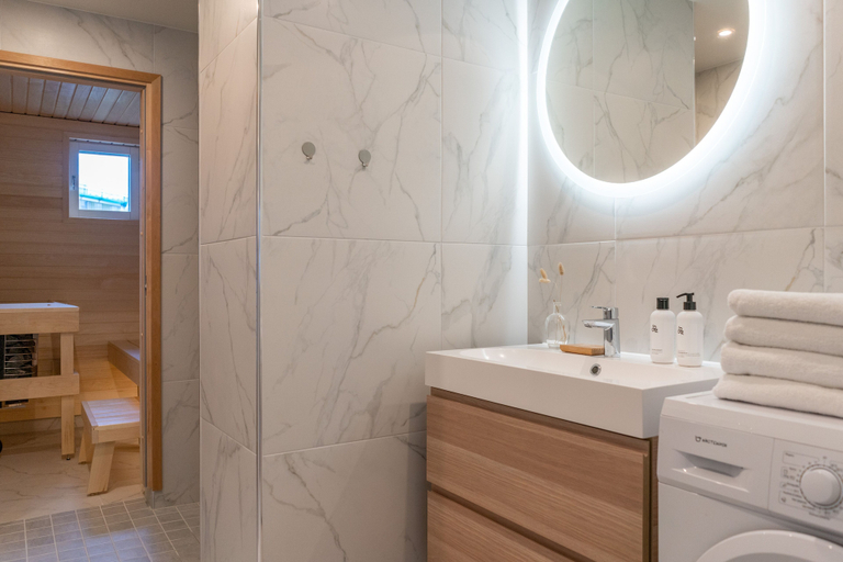 Bathroom 3, Fully renovated 3br apartment with sauna, Uusimaa