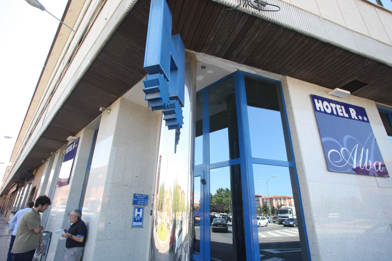 Exterior & Views 2, Hotel Alba, Soria
