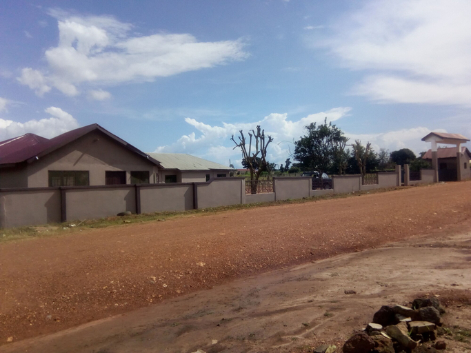 Exterior & Views 2, Batavia Lodge, Sunyani
