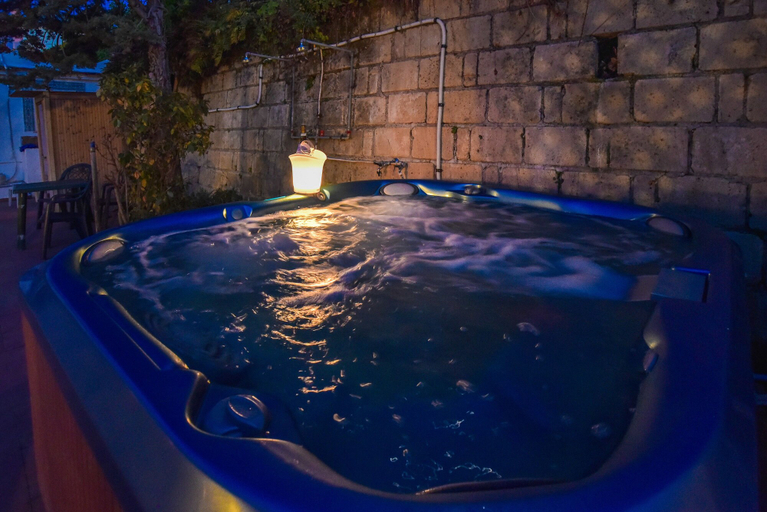 Sport & Beauty 5, Charme Hotel La Villa Tina, Napoli
