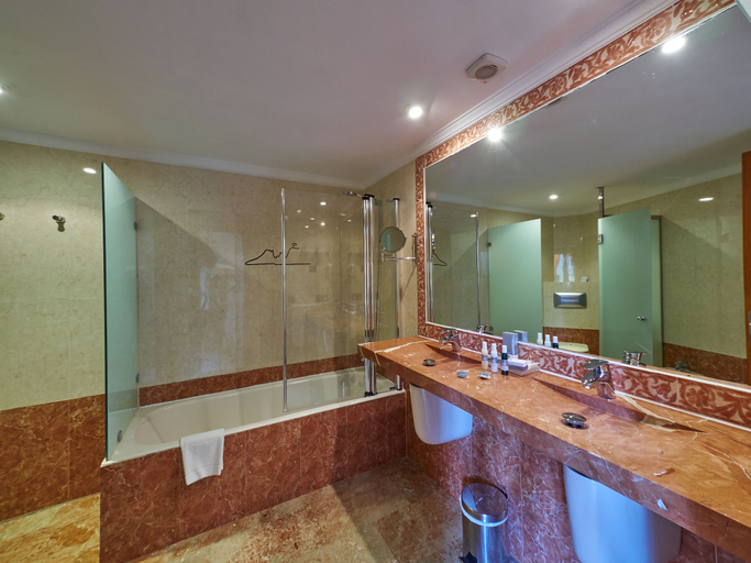 Bathroom 5, Hotel Petit Cala Fornells, Baleares