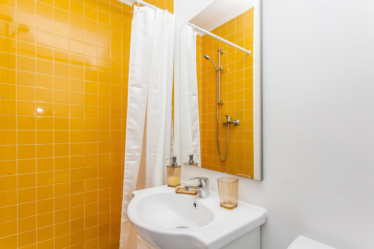 Bathroom, LxWay Apartments Casa dos Bicos, Lisbon