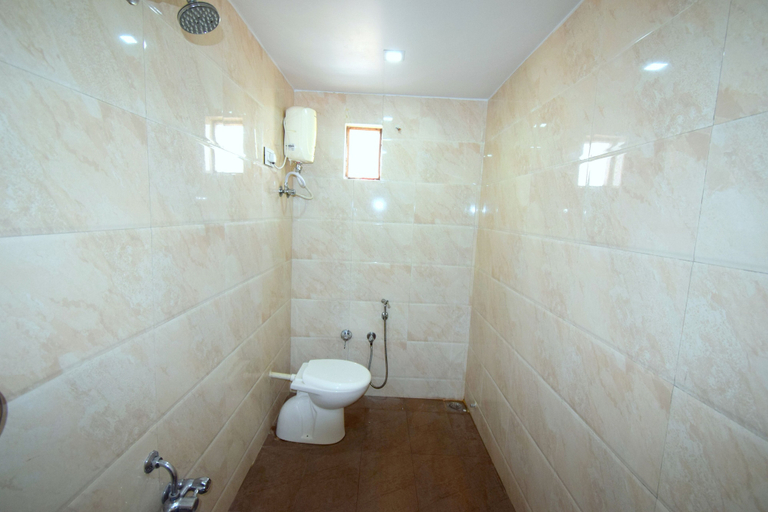Bathroom, Hotel New Pathik, Ahmadabad