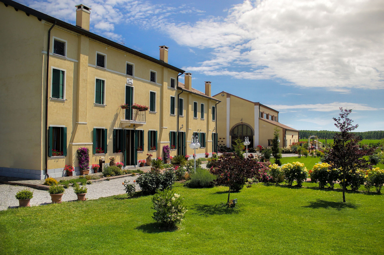 Exterior & Views 2, Agriturismo Millefiori Corte delle Rose, Rovigo