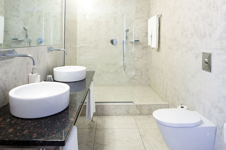 Bathroom 3, Fosshotel Stykkisholmur, Helgafellssveit