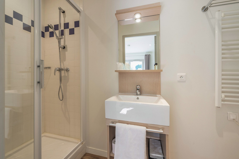Bathroom 5, Belambra Clubs Le Pradet - Lou Pigno, Var