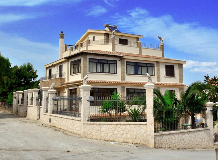 Exterior & Views 2, B&B Nicole, Agrigento