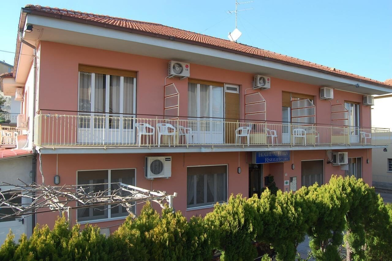 Exterior & Views 2, Hotel Aurora, Savona