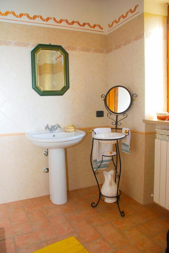 Bathroom 4, Agriturismo Cailuca, Perugia