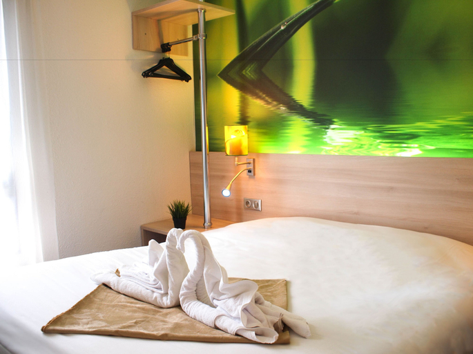 Bedroom 4, Hôtel Inn Design & Restaurant Rochefort, Charente-Maritime