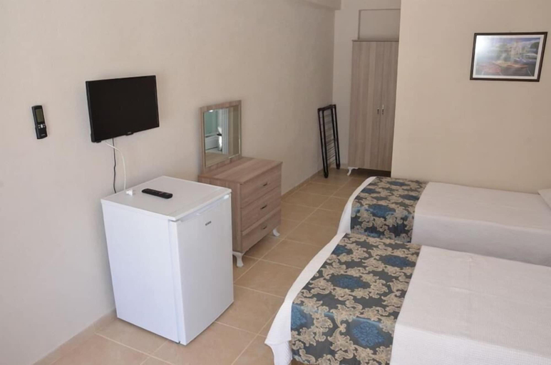Bedroom 3, Afissia Garden Hotel, Marmara