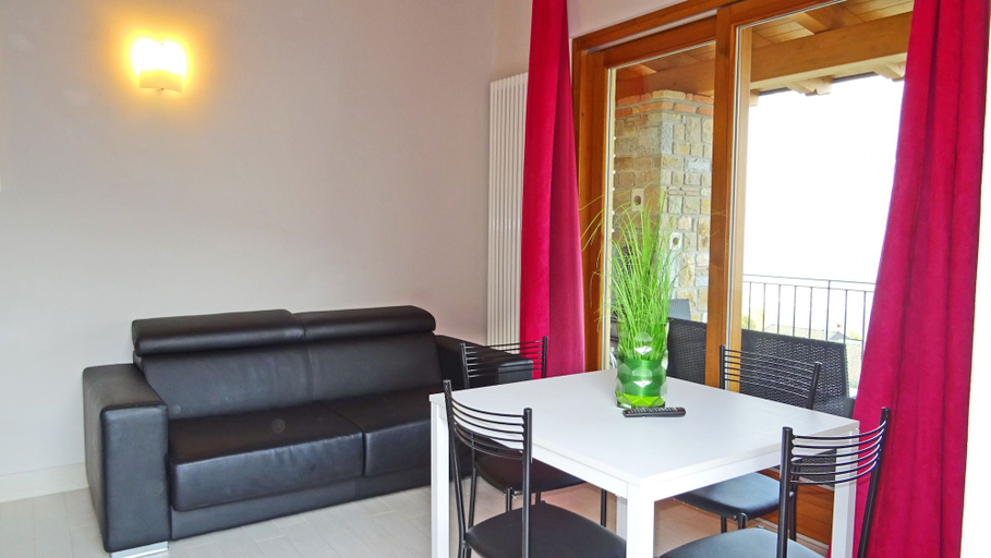 Living room, Villa Vagne Holideal, Brescia