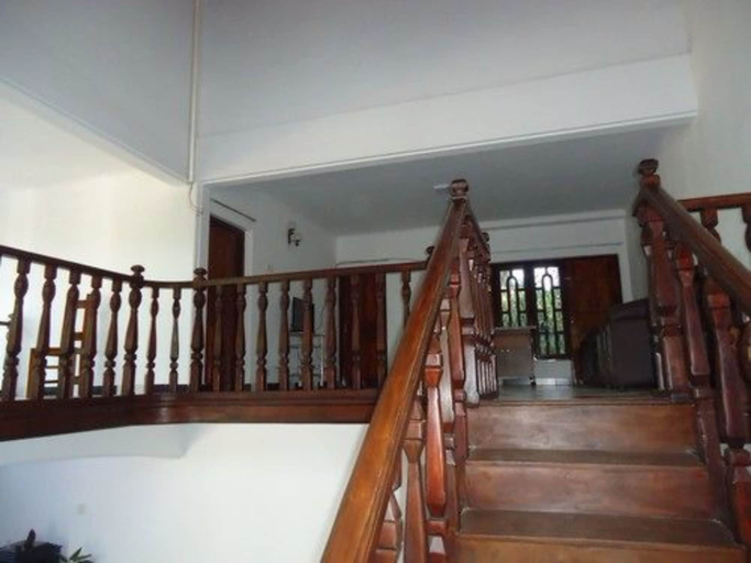 Others 4, Rajarata White Palace, N. Palatha East