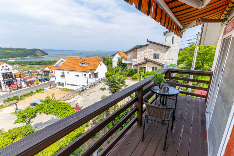 Others 5, MeinHeim, Namhae