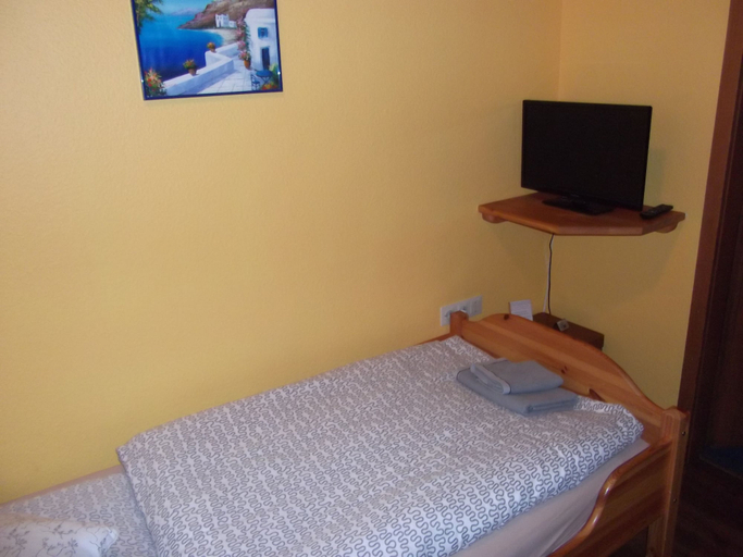 Bedroom 5, Gasthof Stadtschänke, Ludwigsburg
