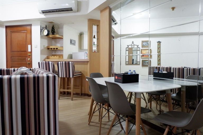 Food & Drinks, Strategic 3BR Apt at Sudirman Tower Condominuim, South Jakarta