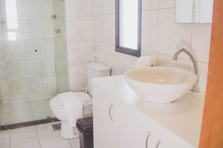 Bathroom 4, JOH Blue Ocean Hotel, Fortaleza