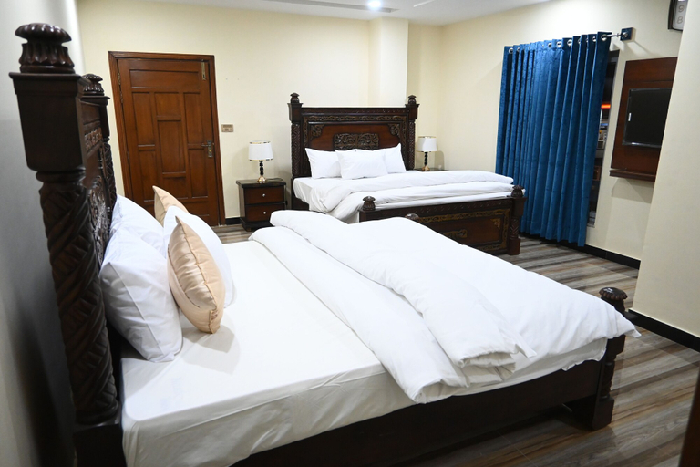 Bedroom 5, Hotel 99, Islamabad