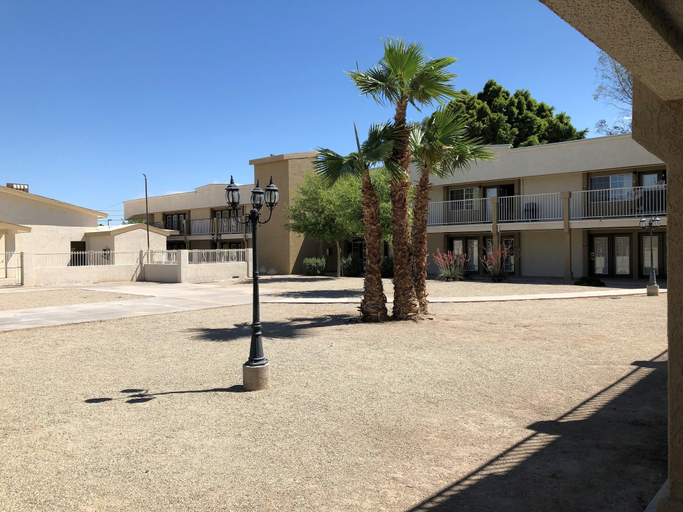 Exterior & Views 2, Days Inn by Wyndham Brawley, Imperial