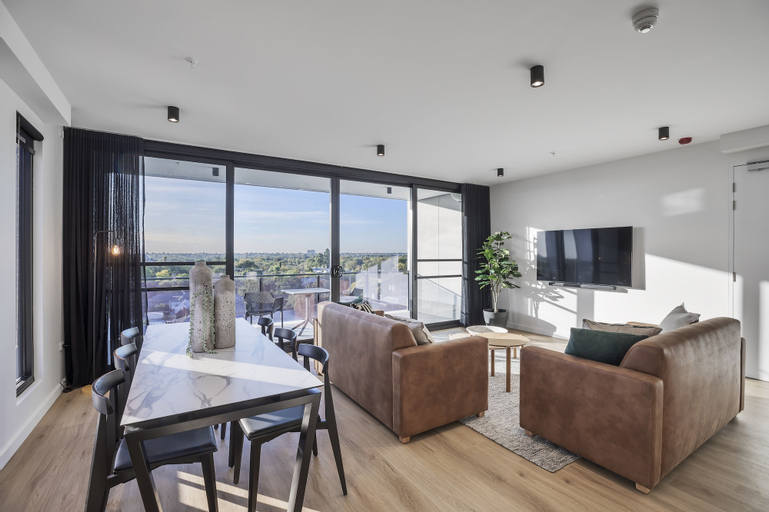 Others 4, KT Apartments, Adelaide